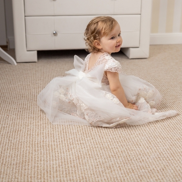 NWT Gorgeous Flower Girl Dress Tulle Belt Bow Wedding Pageant Baby Sz 9-12 Mos - Picture 4 of 9